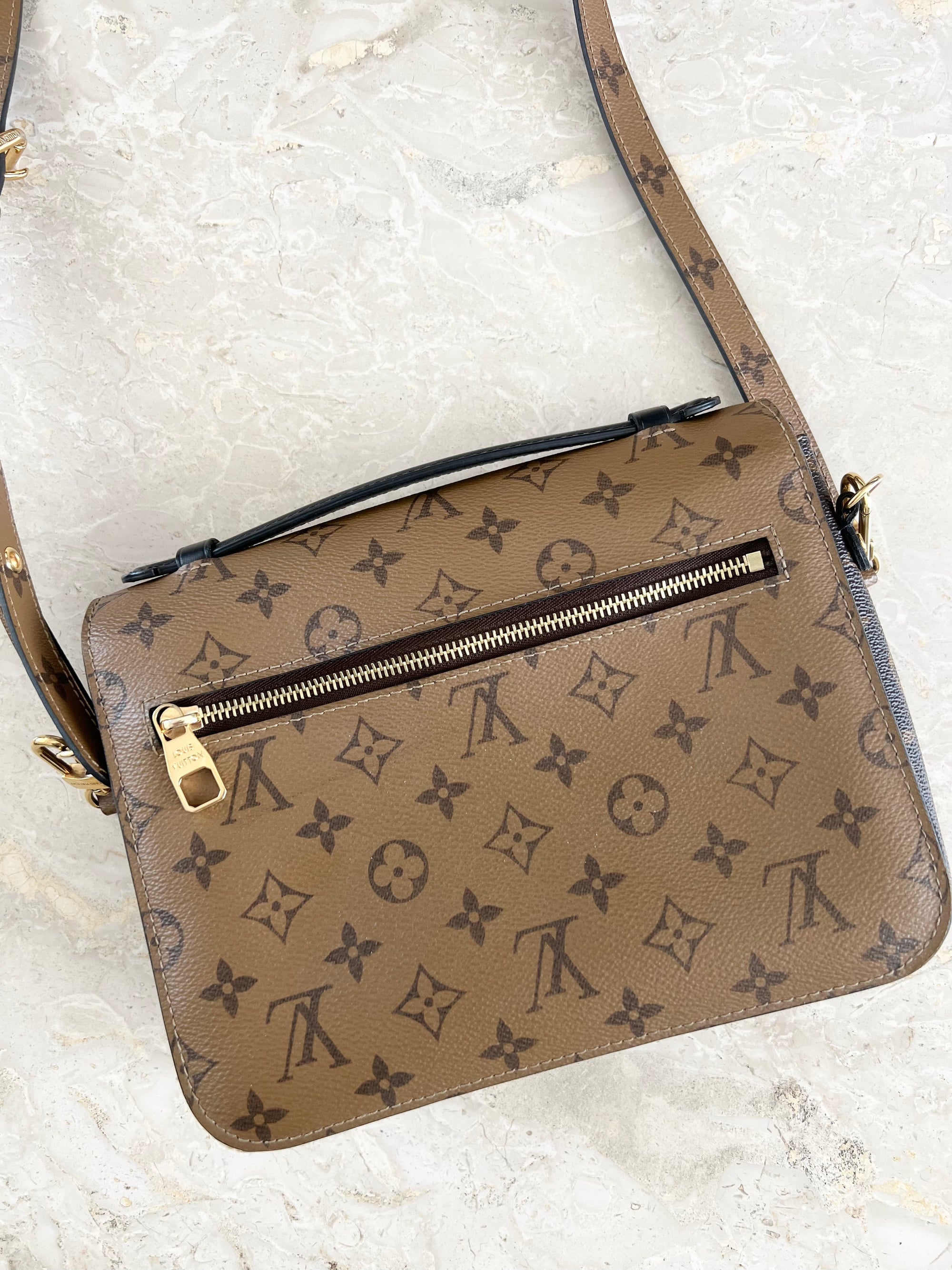 Louis 2025 metis pochette