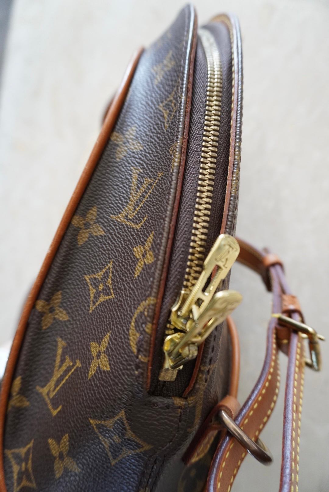 Louis Vuitton Monogram Ellipse Bag  LuxuryPromise